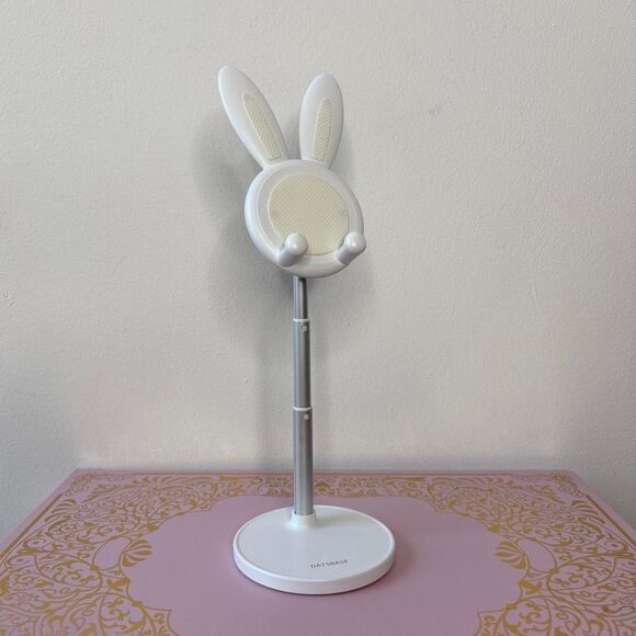 Bunny Phone Stand Display White Bunny Ears Desk Setup Computer Streamer Gamer - Picture 6 of 6